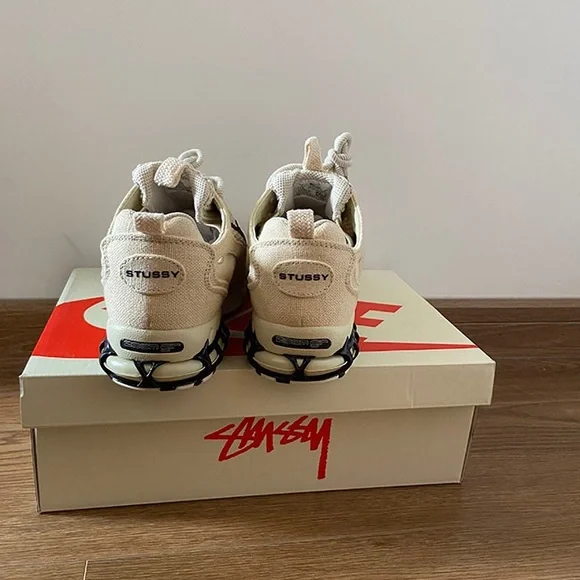 Nike Retro Cream Mesh Breathable Sneakers - Picture 6 of 6